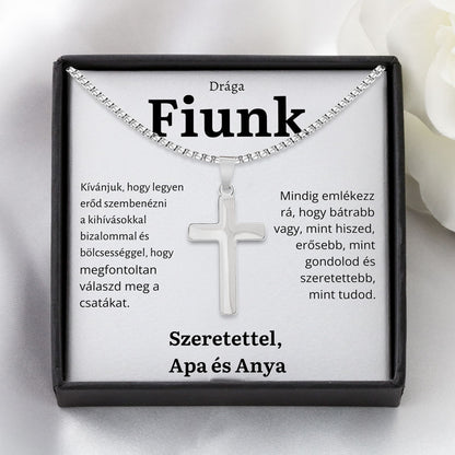 9C Draga Fiunk – Kereszt Nyaklánc a Szülőktől