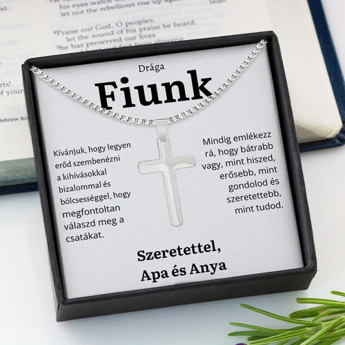 9C Draga Fiunk – Kereszt Nyaklánc a Szülőktől